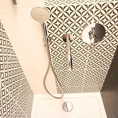 Piekny W Zielonej Dzielnicy Wroclawia Wrocław