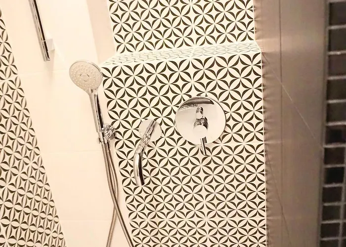 Piekny W Zielonej Dzielnicy Wroclawia * Wrocław