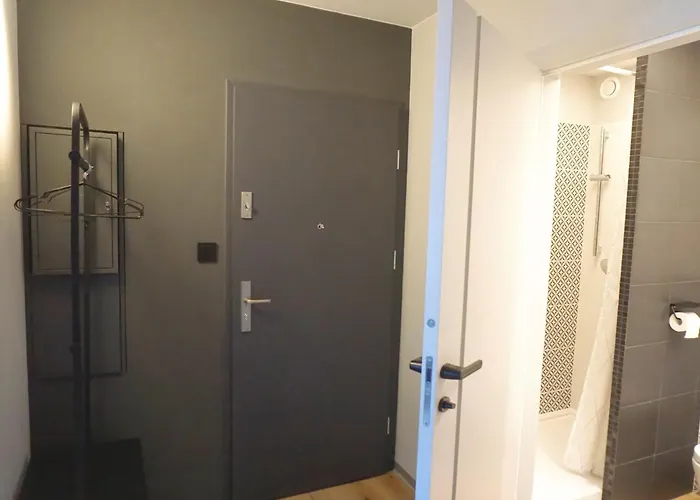 Piekny W Zielonej Dzielnicy Wroclawia * Wrocław